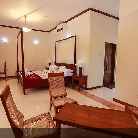 Welcombe Hotel Trincomalee Eksteriør billede